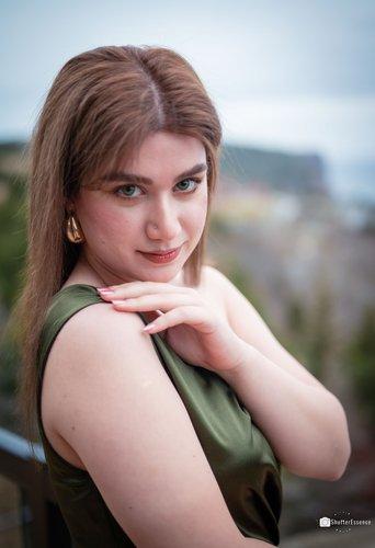 mobile - carousel-hero-element image-4