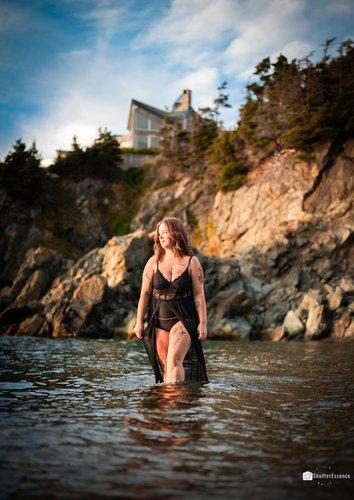 mobile - carousel-hero-element image-2